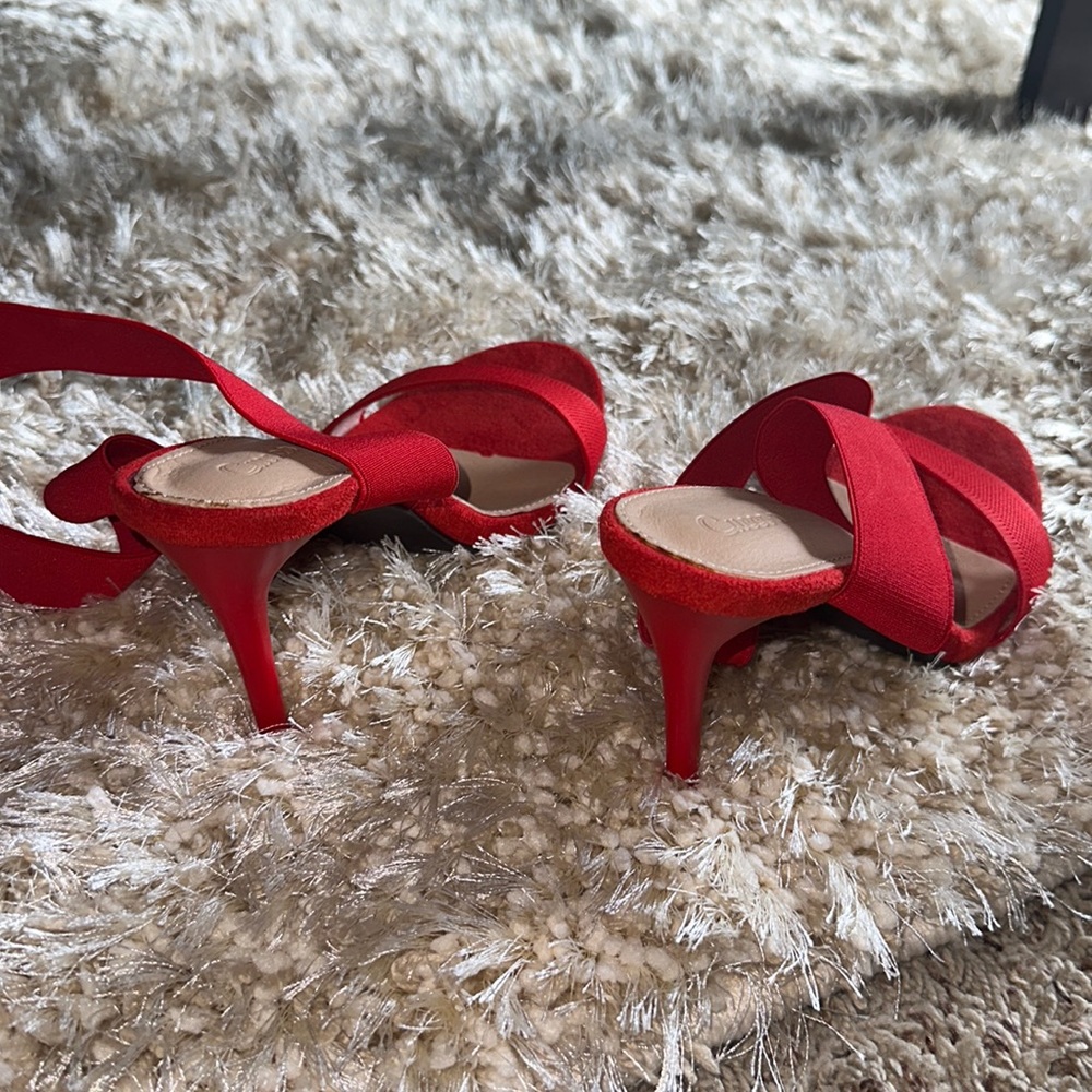 SHEIN RED HEEL